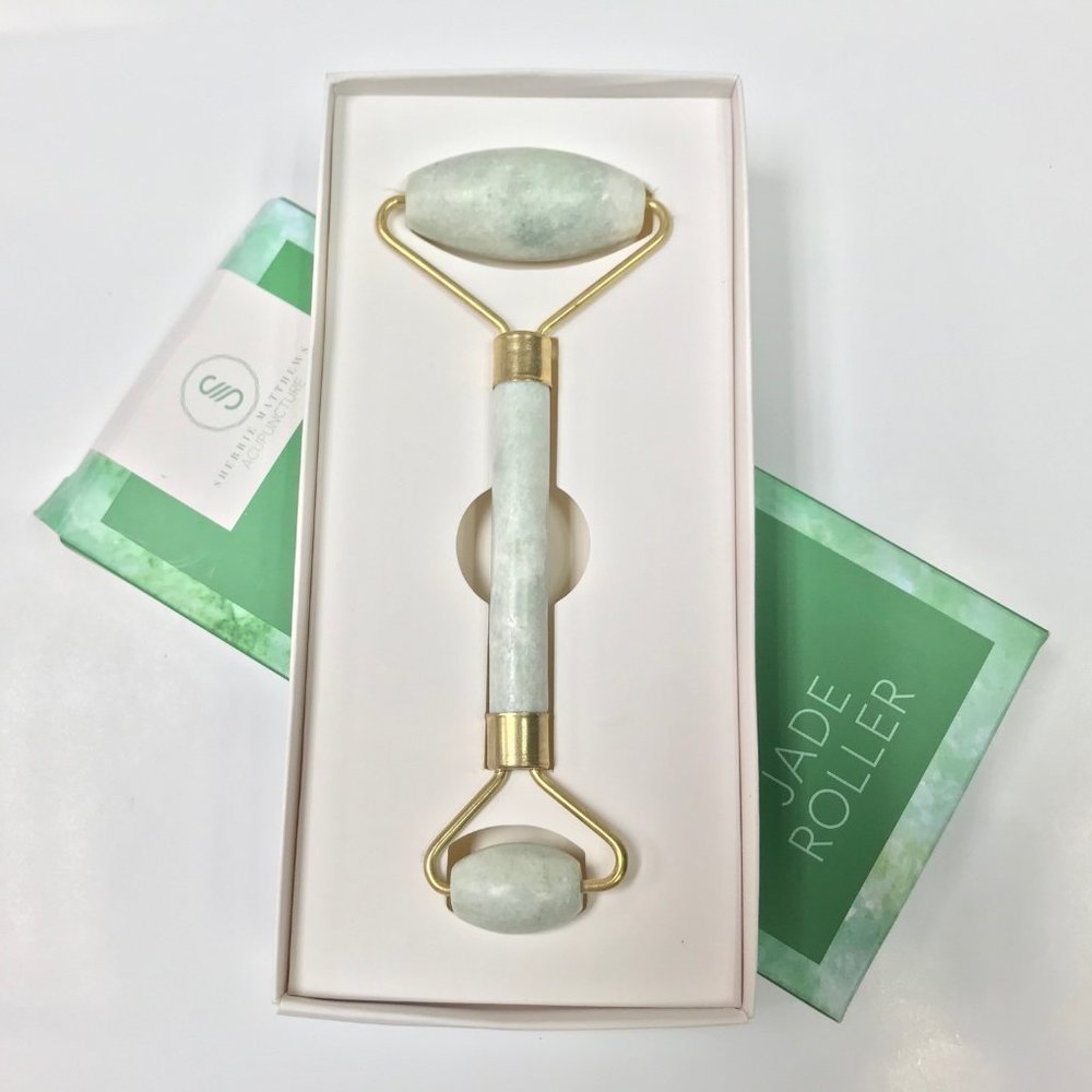 Sherrie Matthews Acupuncture - Jade Roller